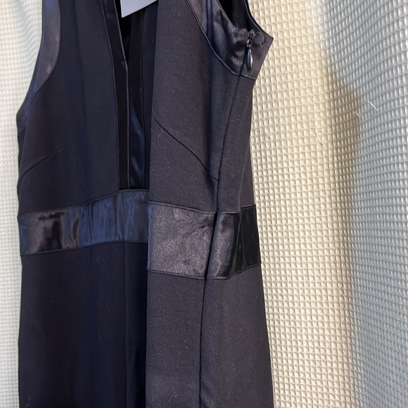 Ladies dress NWT - Picture 5 of 8